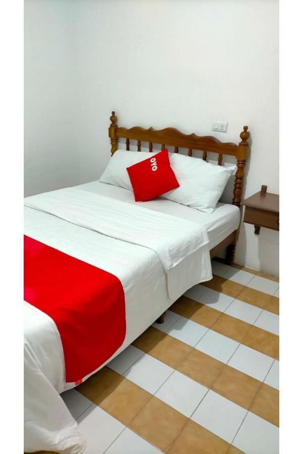Oyo Hotel El Arabe, Халапа Екстер'єр фото